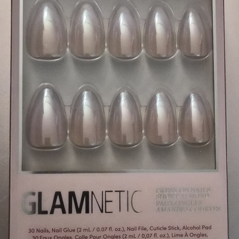 Silver Press-On Nails